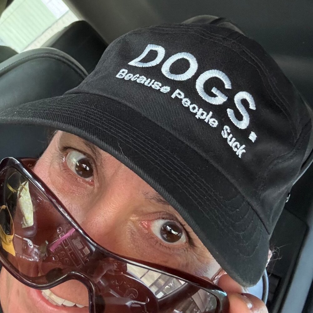 Meet your Posher, Mychele